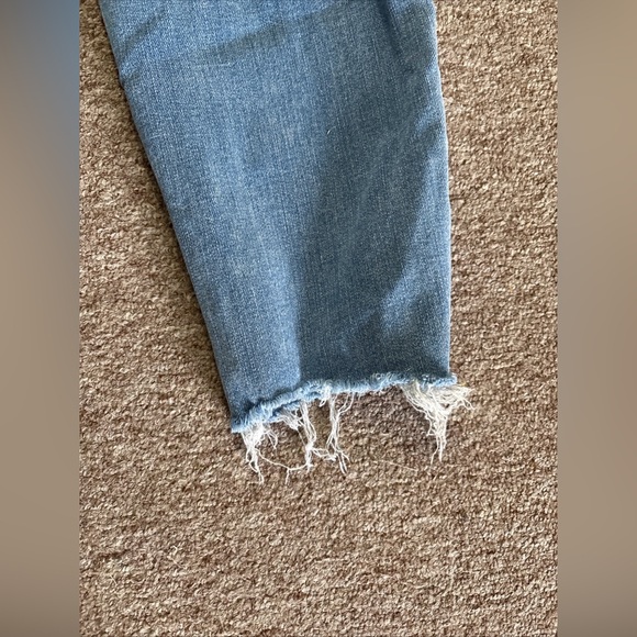 American eagle Women's size 10 dream Blue Distressed Jeans - Picture 3 of 13